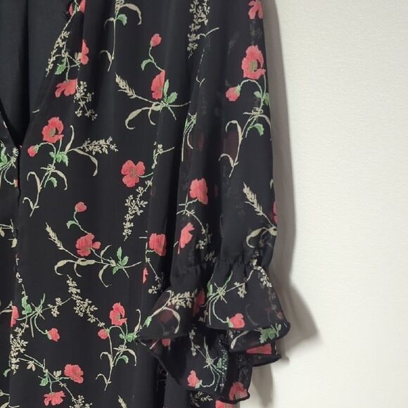 Haver Black and Pink Relaxed Ruffled Blouse - Picture 4 of 6